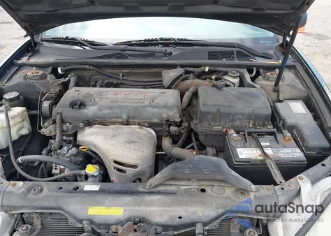 2004 Toyota Camry Std z USA, uszkodzony, nr VIN 4T1BE32K24U364411